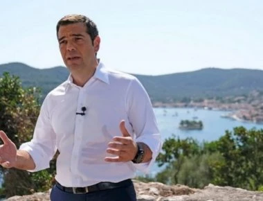 Telegraph: Σε νέα οικονομική «Οδύσσεια» η Ελλάδα παρά τη θριαμβολογία Τσίπρα